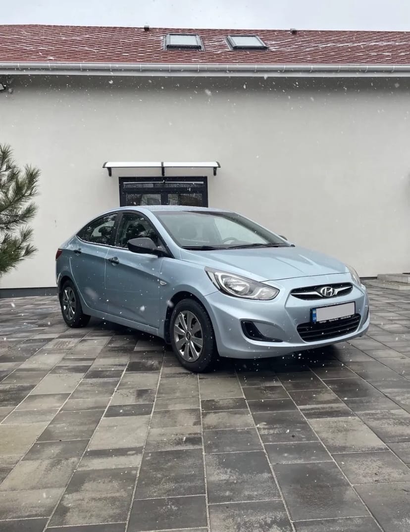 Hyundai Accent 2011