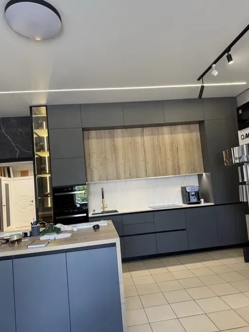 Кухні на замовлення. Меблі. Дзвоніть прорахунок безкоштовно