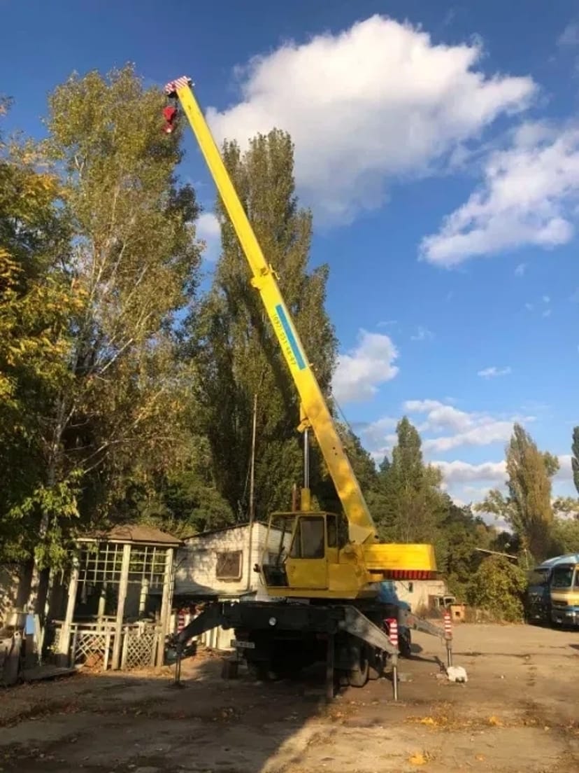 Автокран 10 тонн