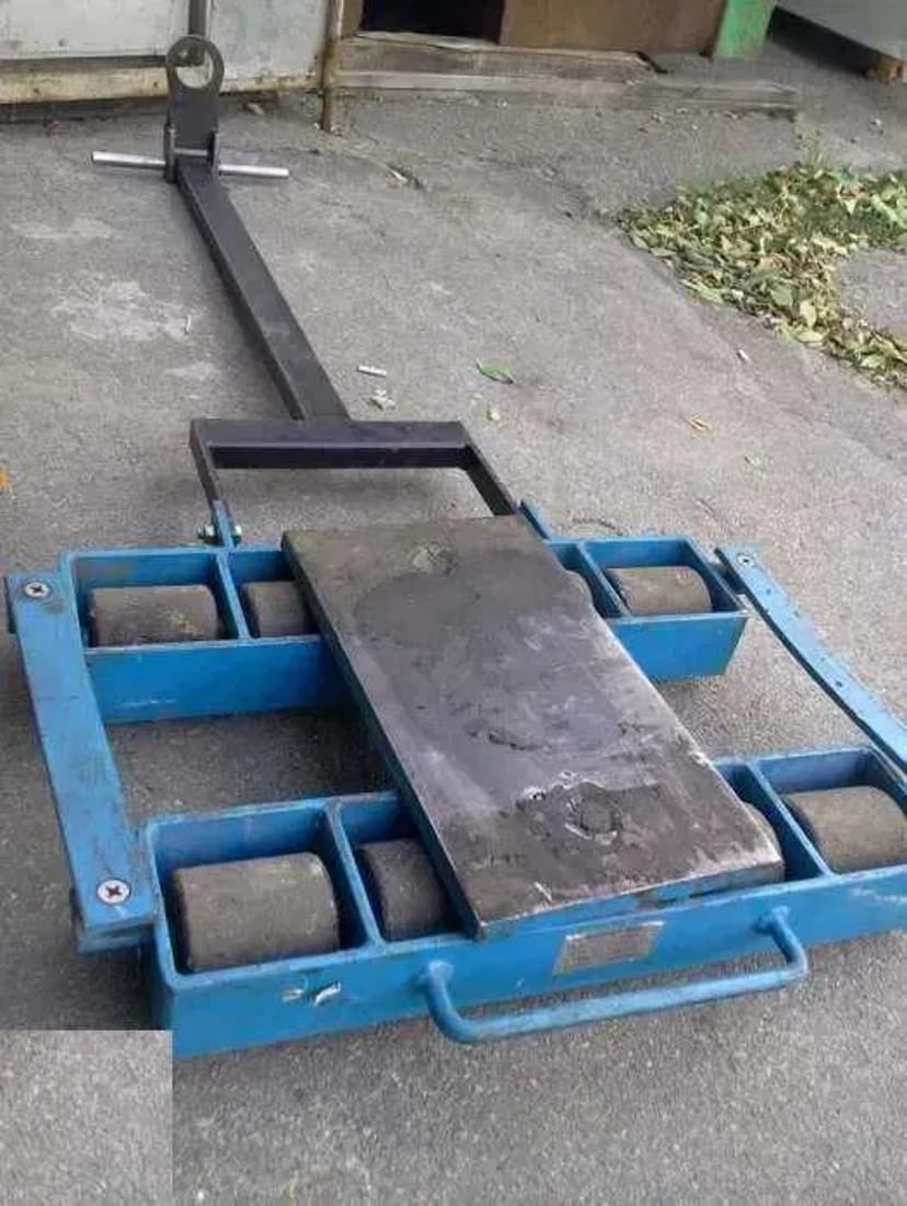 Такелажне обладнання, домкрат, ролики