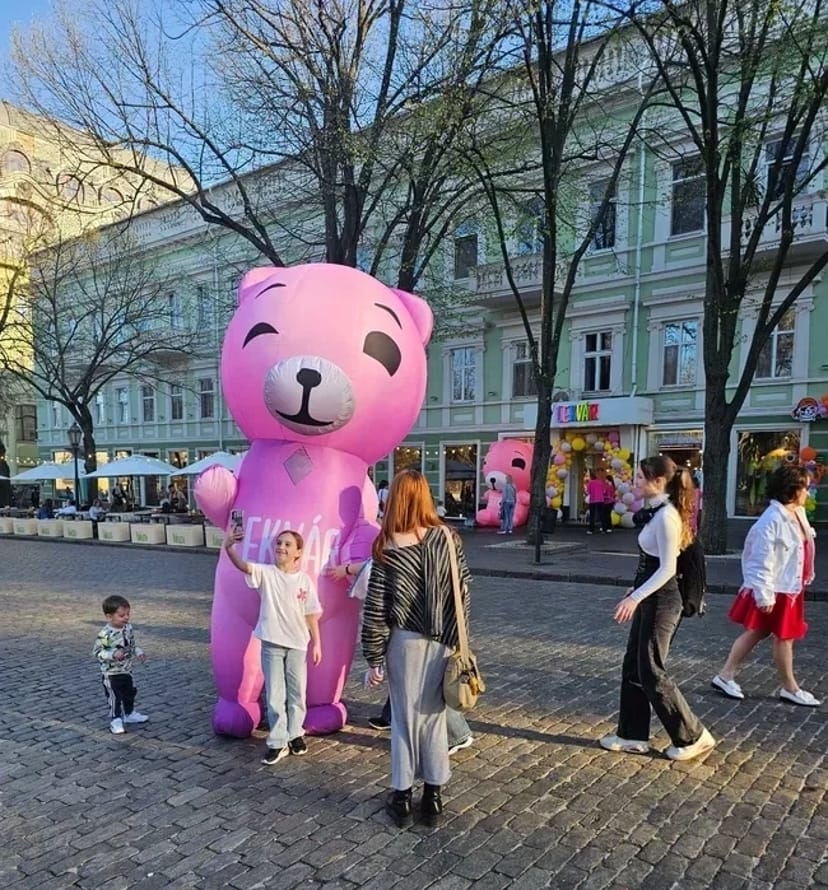 Услуги промоутеров в Одессе: качественная раздача флаеров и листовок!