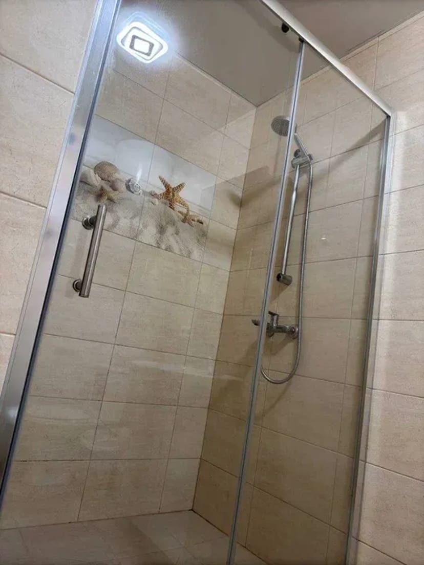 Прибирання квартир, офісів, будинків. Клінінгові послуги.