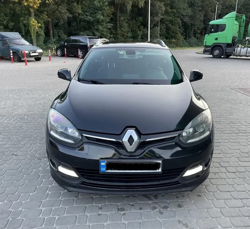 Авто  Renault Megane в Універсал (Рено Меган)