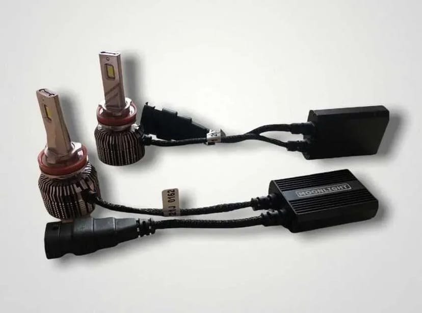 Встановлення LED ламп у фари авто