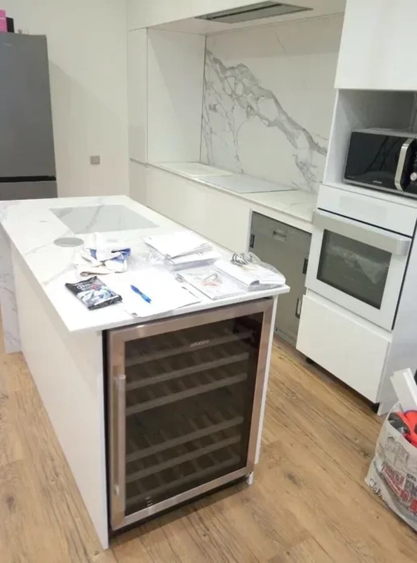 Ремонт квартир, а так же электрика, сантехника любой сложности!