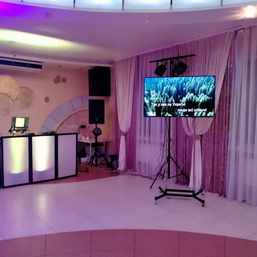 Музична та Світлова апаратури