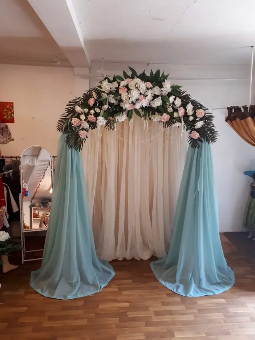 Арка весільна, на день народження, фотозона