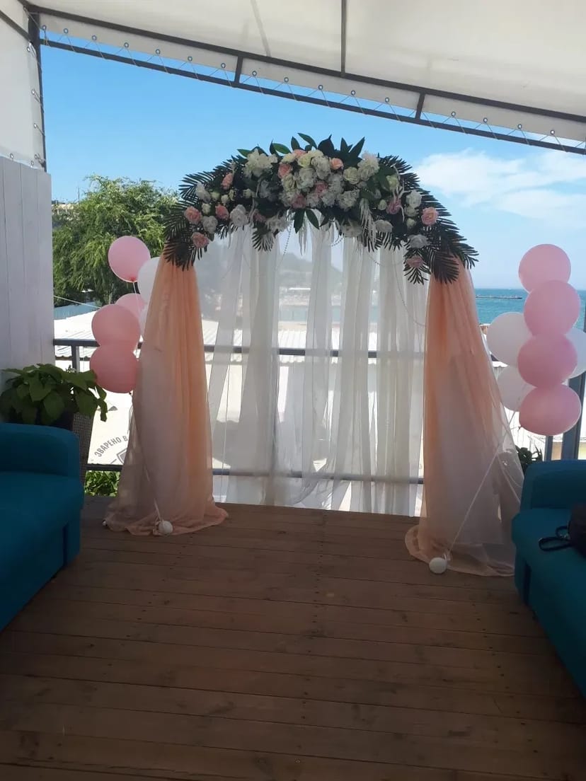 Арка весільна, на день народження, фотозона