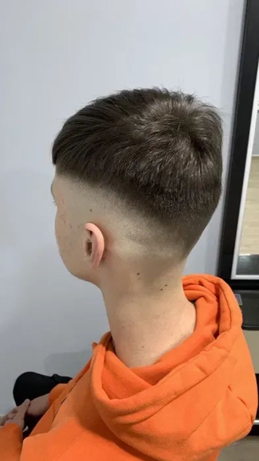 Перукар, колорист Черкаси. Зачіски, стрижки, фарбування