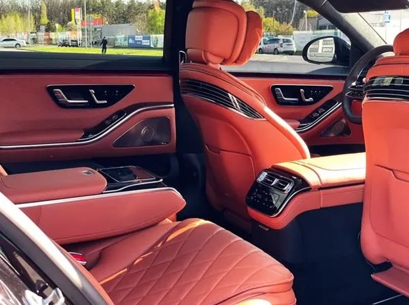 066 Авто на весілля Mercedes-Benz S-Class W223