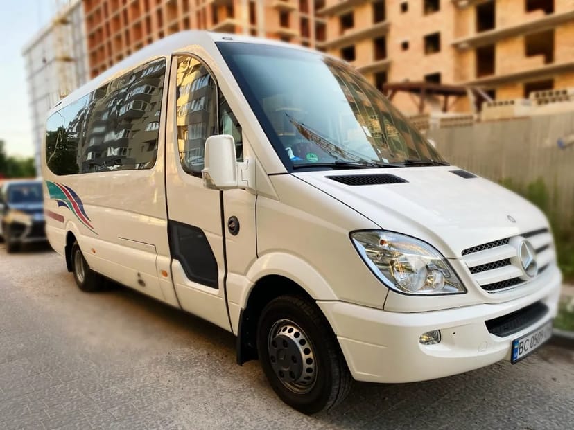 Мікроавтобус Mercedes Sprinter Sunset 2011 р. - 19 пасажирських місць