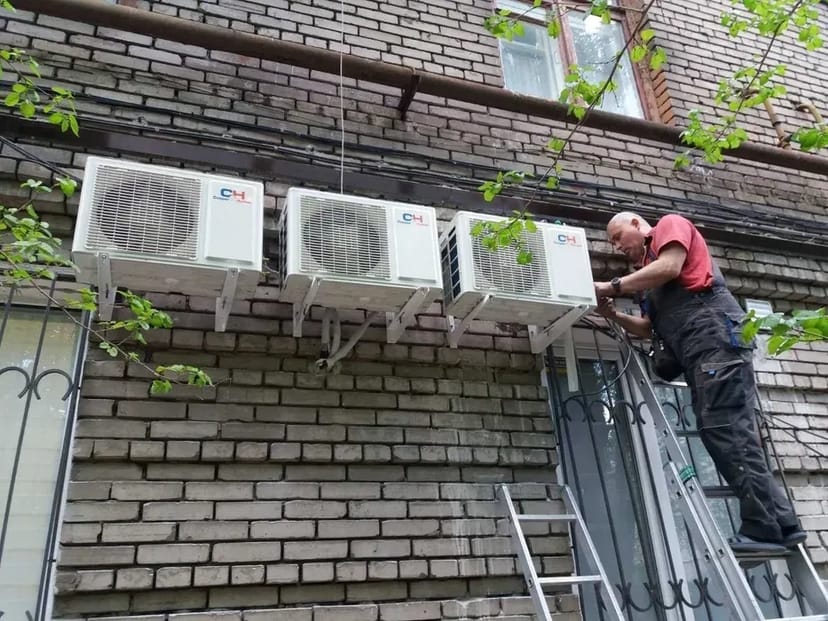 Монтаж, ремонт, заправка, чистка, обслуговування .