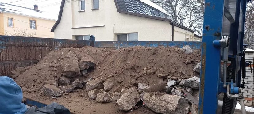 Вивіз буд сміття, послуги екскаватора. Вивіз будсміття, вантажники
