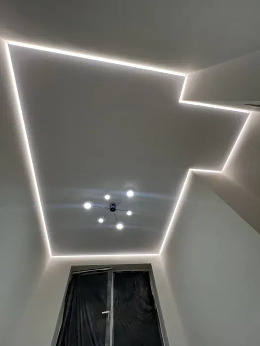 Професійний монтаж натяжних стель — досвід і гарантія