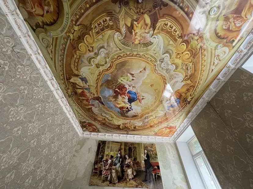 Професійний монтаж натяжних стель — досвід і гарантія