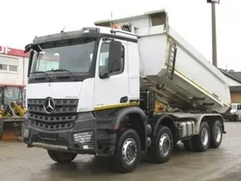  Самоскид  Пісок відсів щебінь. Вантажо