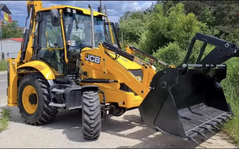 Екскаватор JCB 3CX для будівельних робіт