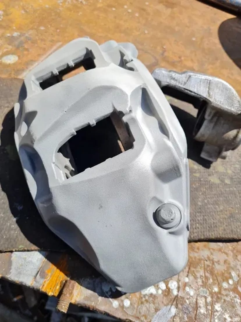 Піскоструй та порошкове фарбування дисків, супортів, велосипедних рам 650 грн.