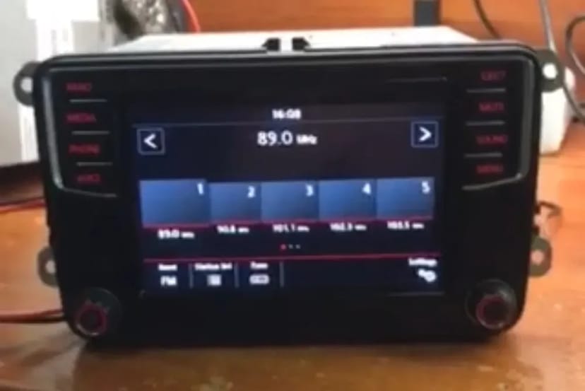 Ремонт заміна екрану, встановлення мови Discovery Media, Composition