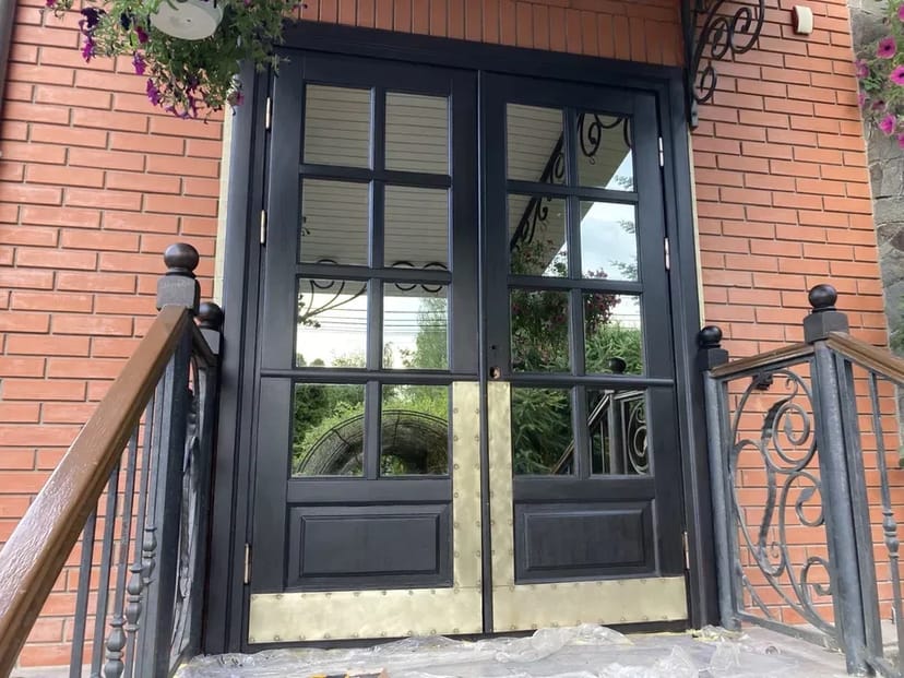 Реставрація ремонт меблів ДВЕРЕЙ фасадів кухні СХОДИ ПАРКЕТУ