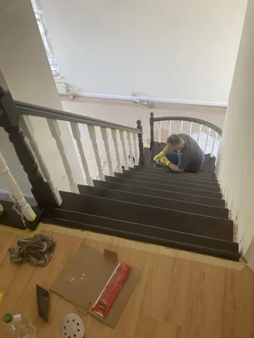 Реставрація ремонт меблів ДВЕРЕЙ фасадів кухні СХОДИ ПАРКЕТУ