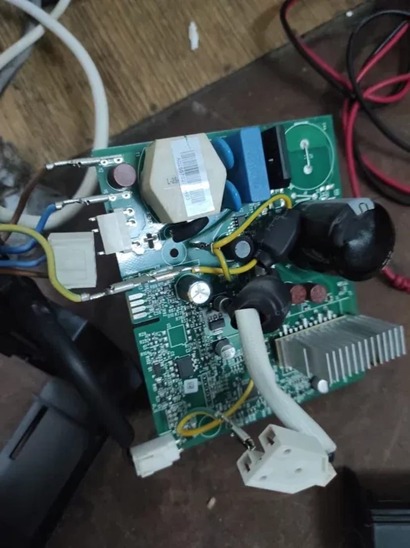 Професійний ремонт та обслуговування холодильників без відвідування сервісного центру