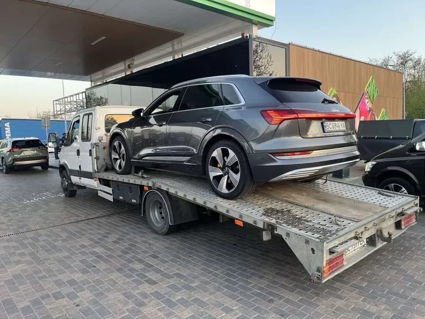 Евакуатор Дубно 24/7, лафета, лавета, послуги евакуатора.