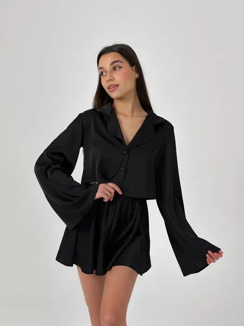 Пошиття і розробка білизни, одягу для дому, купальників та ін.