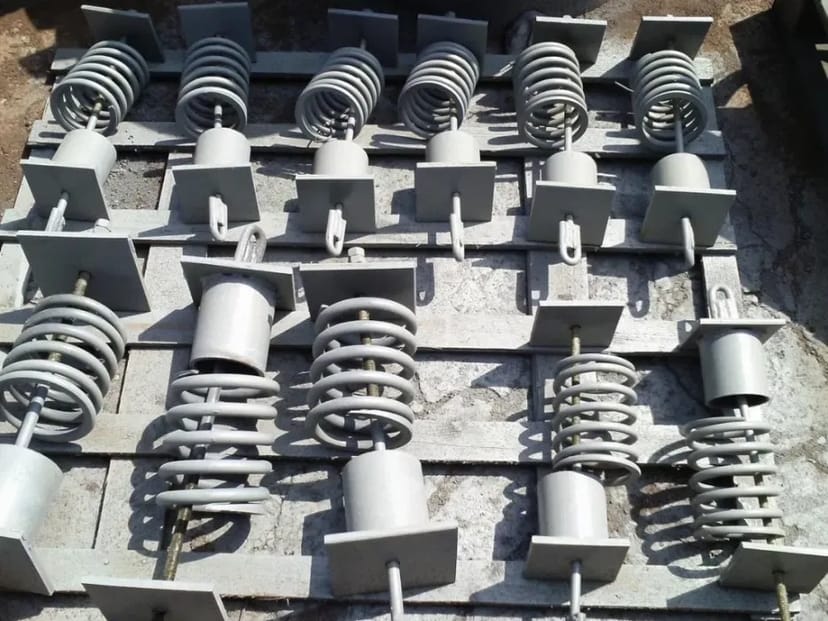 Пружини підвісів трубопроводів Опори трубопроводів.