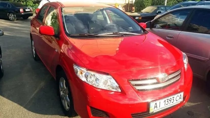 183 Toyota Corolla червона авто на весілля