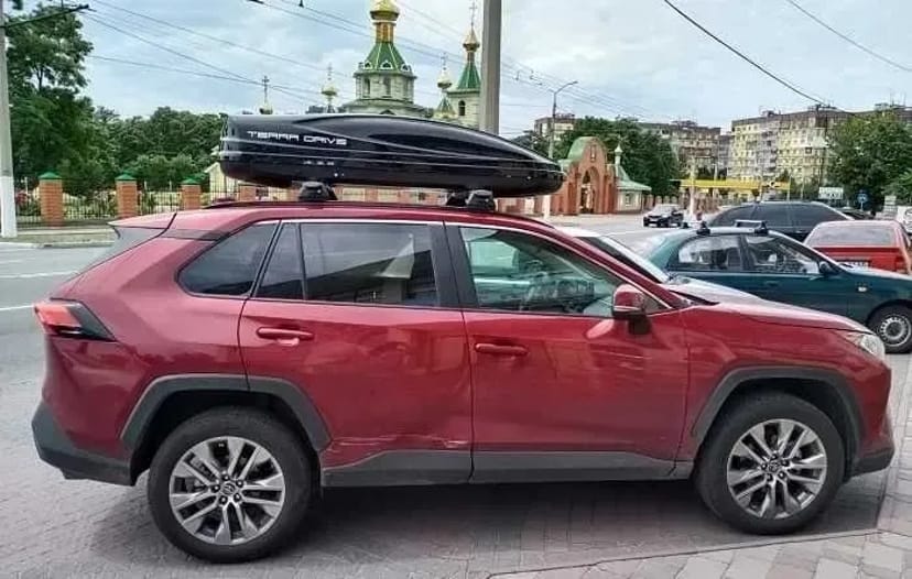 Багажники Thule Terra Drive автобокси та велокріплення