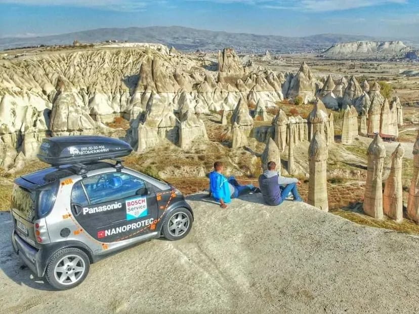 Багажники Thule Terra Drive автобокси та велокріплення