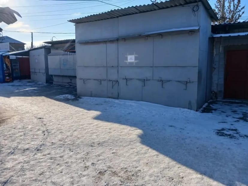 Торгове приміщення у центральному проході