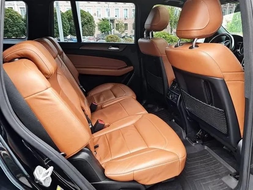 253 Позашляховик на весілля Mercedes GLS 350