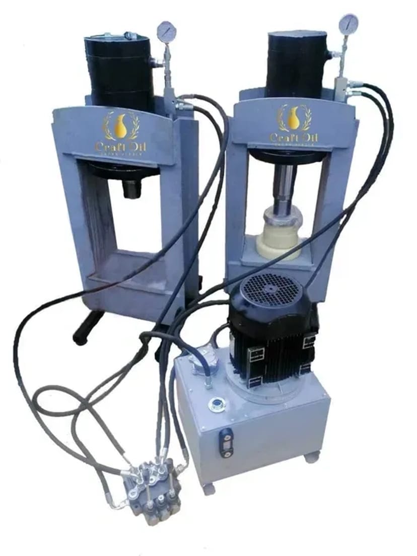 Гідравлічний маслопрес холодного віджиму олії | Прес. Діжки капролон