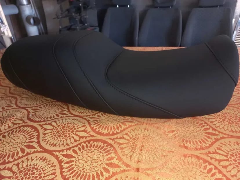 Перетяжка Мотосидінь: Ремонт, Дизайн, Ідеальний Комфорт!