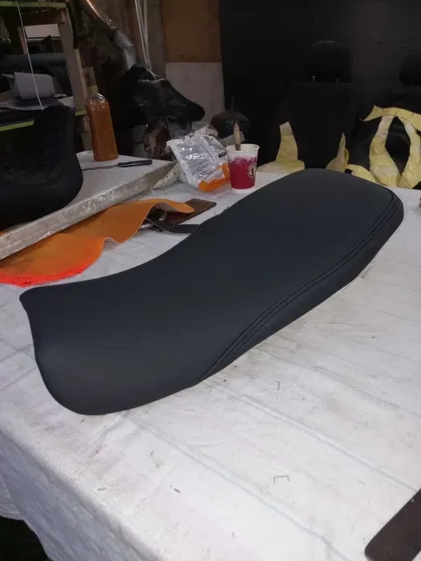 Перетяжка Мотосидінь: Ремонт, Дизайн, Ідеальний Комфорт!