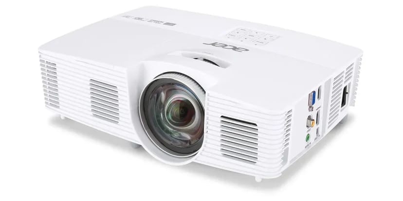 Проектор--FULL HD-(1920х1080) -5000 Люм.ЭКРАН+СТОЙКA.