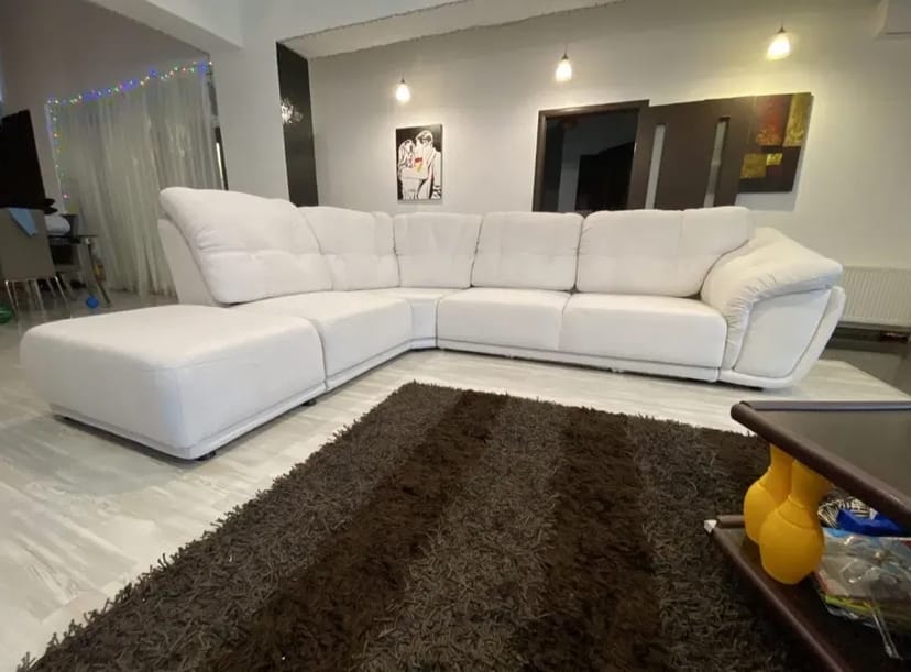 Якісна перетяжка м'яких меблів: дайте меблям нове життя!