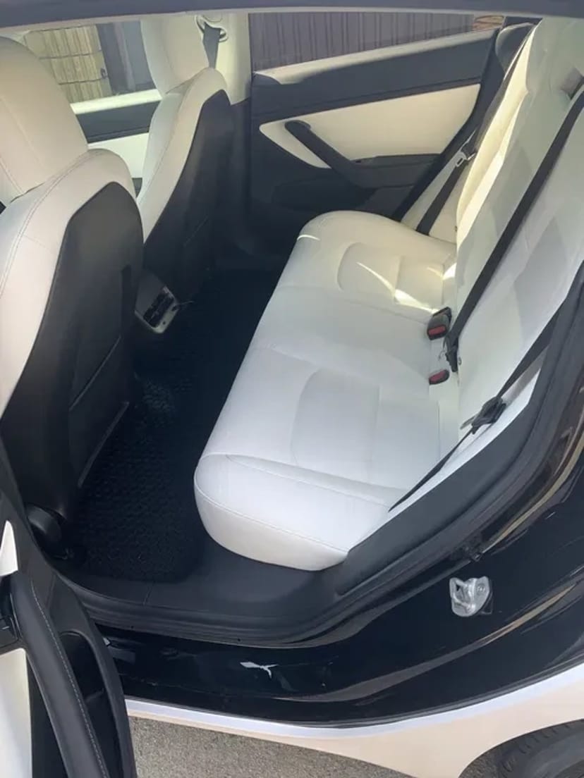 Авто тесла модел 3