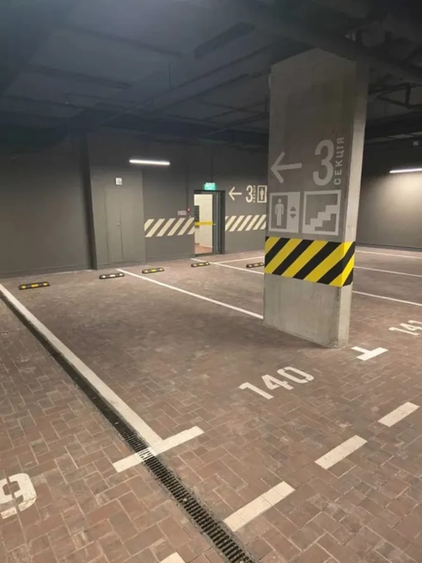 Паркомісце у ж/к Будинок на Вавілових