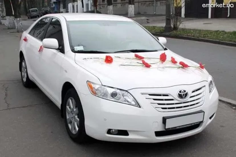 Авто на весілля. TOYOTA CAMRY