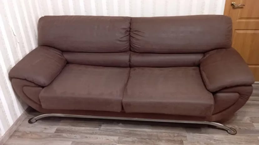 Послуги клінінгу. Хімчистка м'яких меблів і матраців