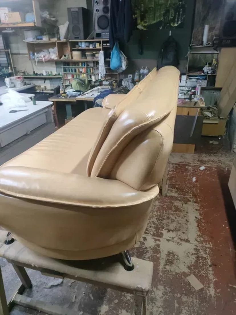 Перетяжка відновлення м'яких меблів