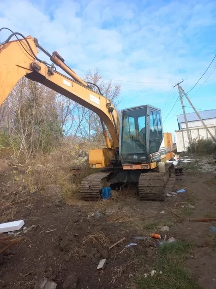 Послуги гусеничного екскаватора