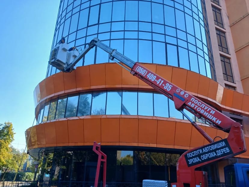 Послуги автовишки 