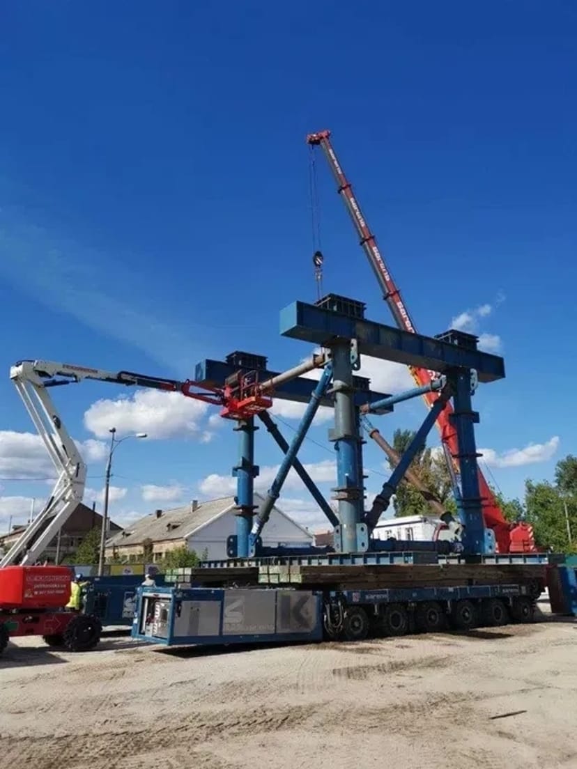 Автокран /50т 70т 100т 130 тонн.