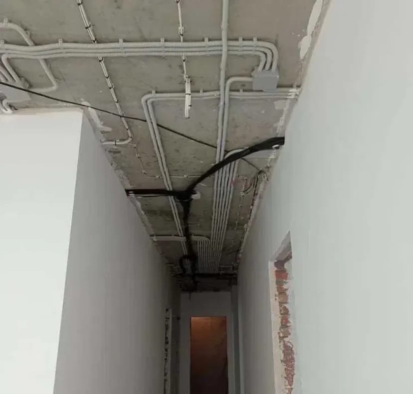 Електрик -Електромонтаж -Підключення інвертора станції