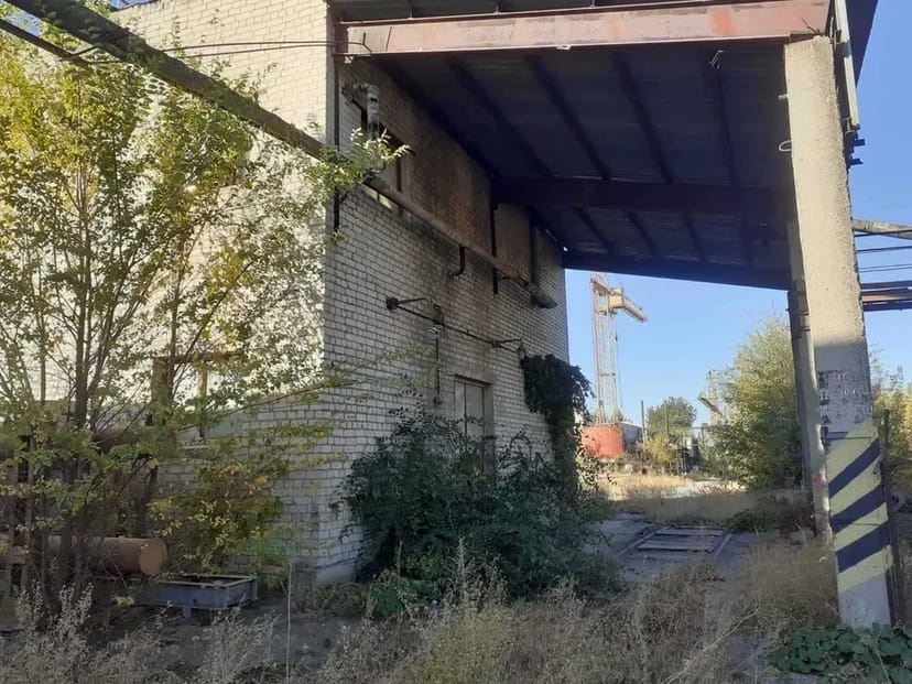 Цементний склад: Готова Площа для Вашої Сировини. Вигідна Пропозиція