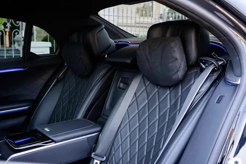 058 Mercedes 223 S-класу без водія W223 S 400d 4 matic 